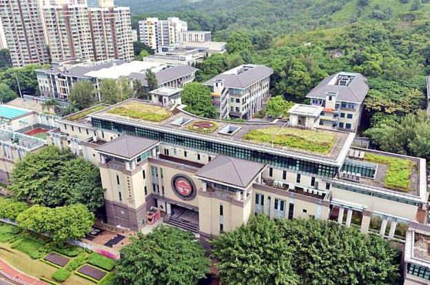 香港嶺南大學招收內地高考生的分數是多少？