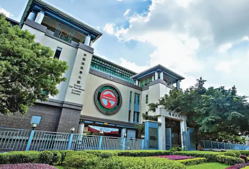 香港“內地大學升學資助計劃”申請及受惠人數穩步上升