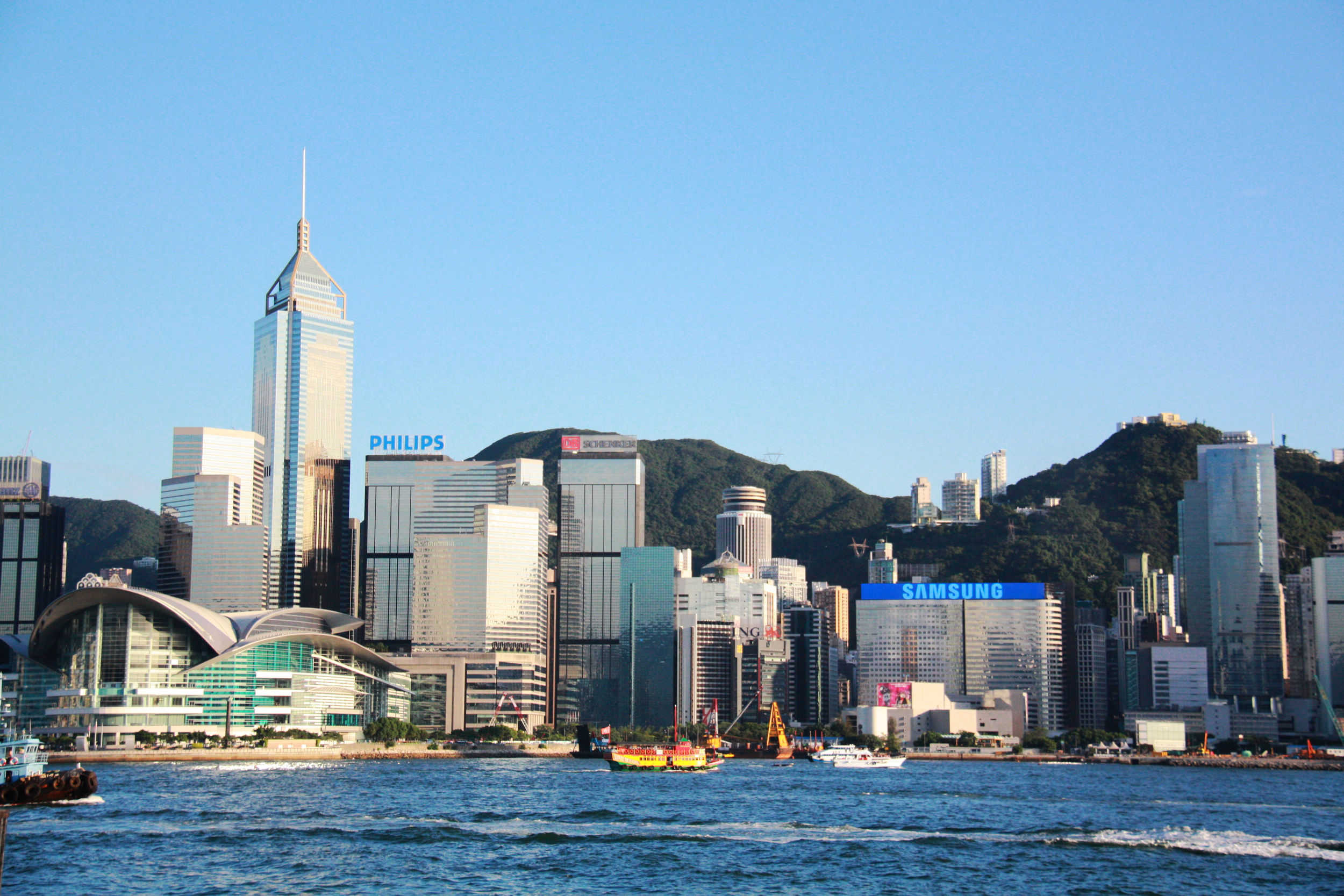 ?香港7年轉永居，需要常駐香港嗎？